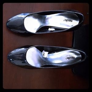 High heel patent faux leather pumps by Mossimo